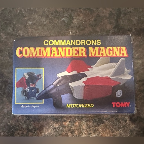 Tomy McDonald’s Commandrons Commander Magna Kids Motorized Jet - Picture 8 of 12